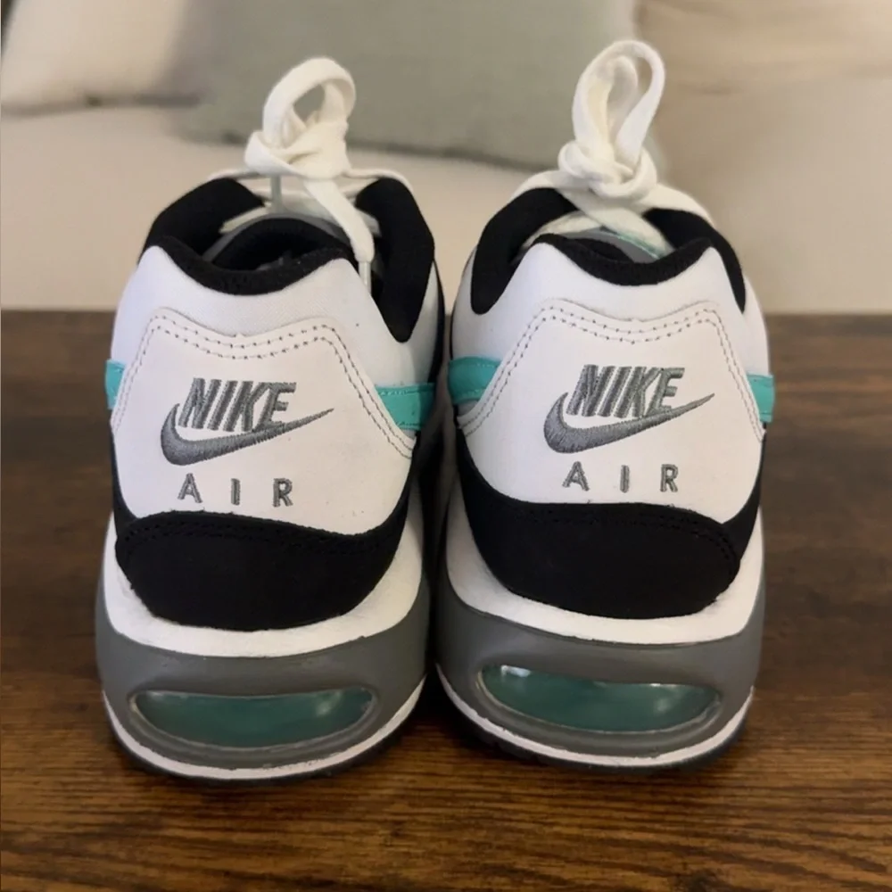 Nike Air Max Command Men’s 8 White Aurora Green Sneakers 629993-110 NEW
